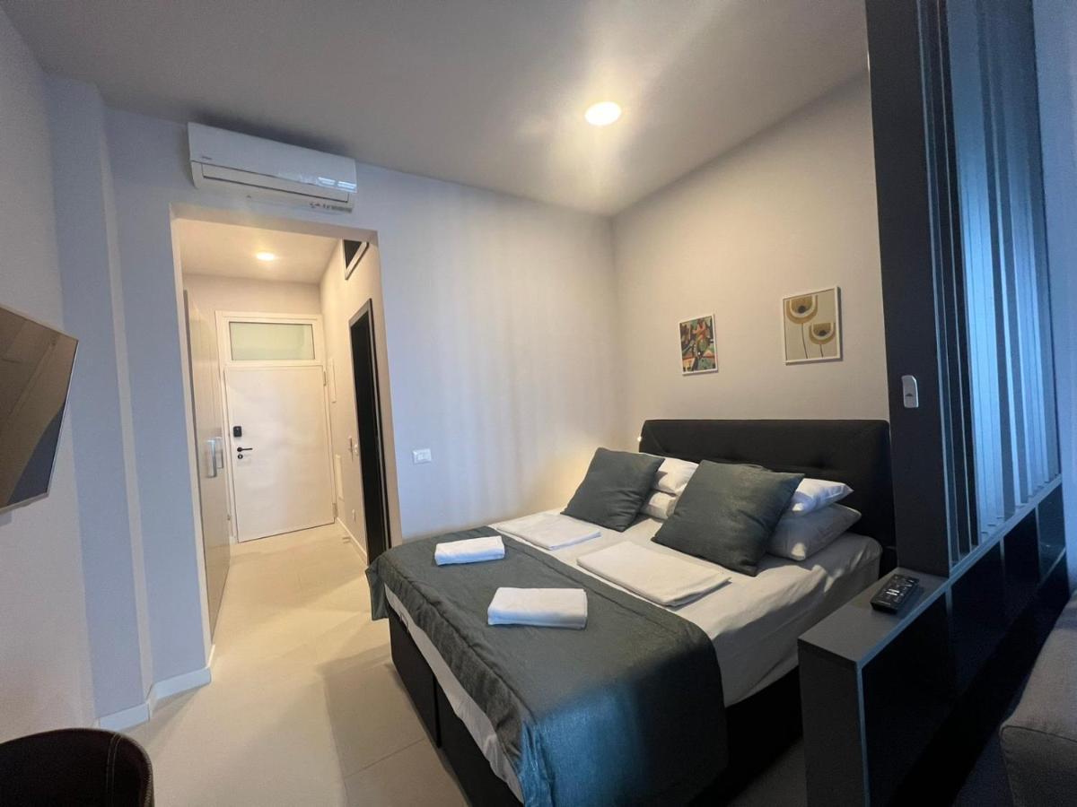 Villa Dinora Makarska Exterior foto